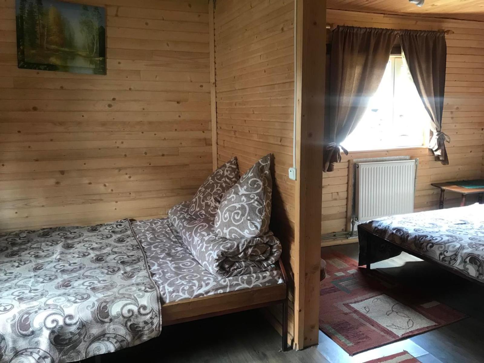 У Олега Hotell Verkhne-Studenyy Eksteriør bilde