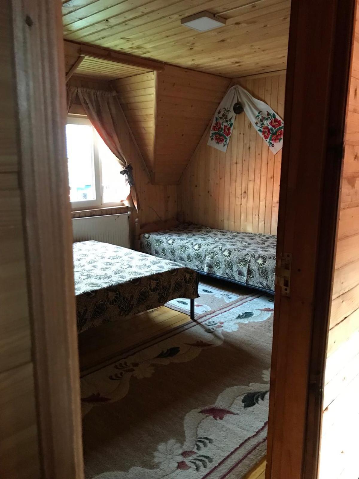 У Олега Hotell Verkhne-Studenyy Eksteriør bilde